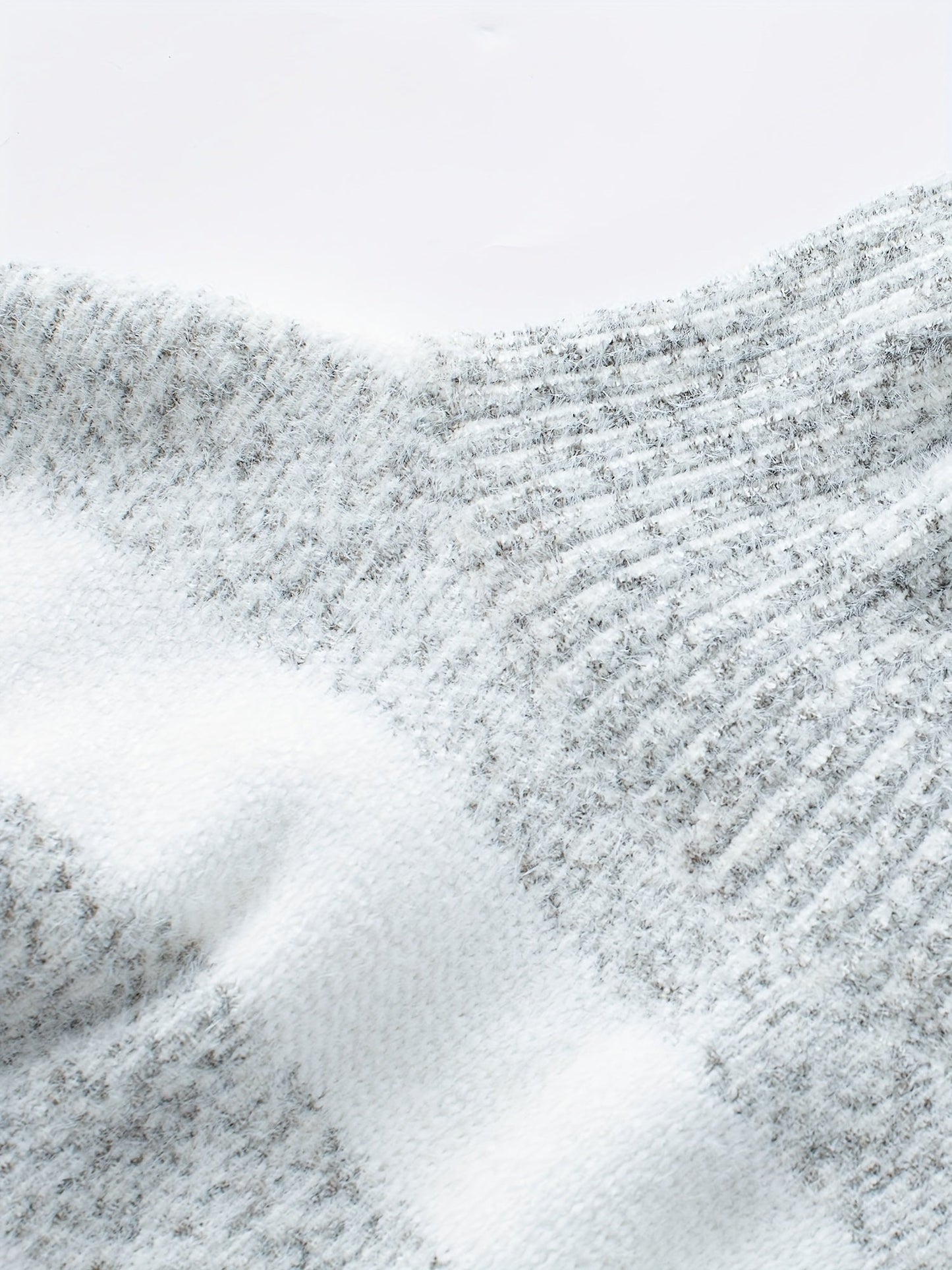 Pull chaud femme col roulé à rayures doux et cocooning