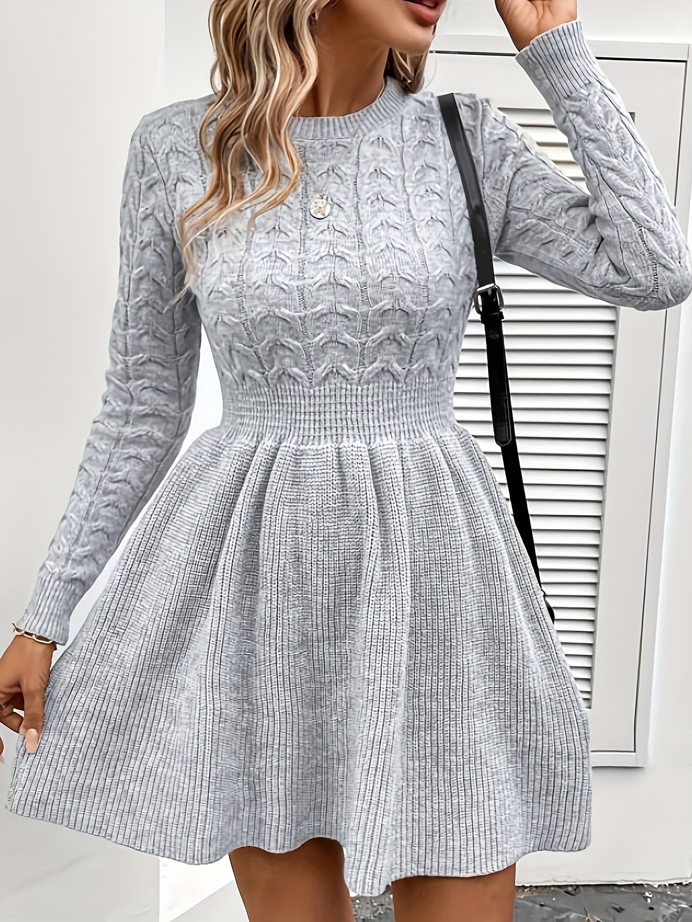Robe pull évasée hiver femme en maille torsadée manches longues