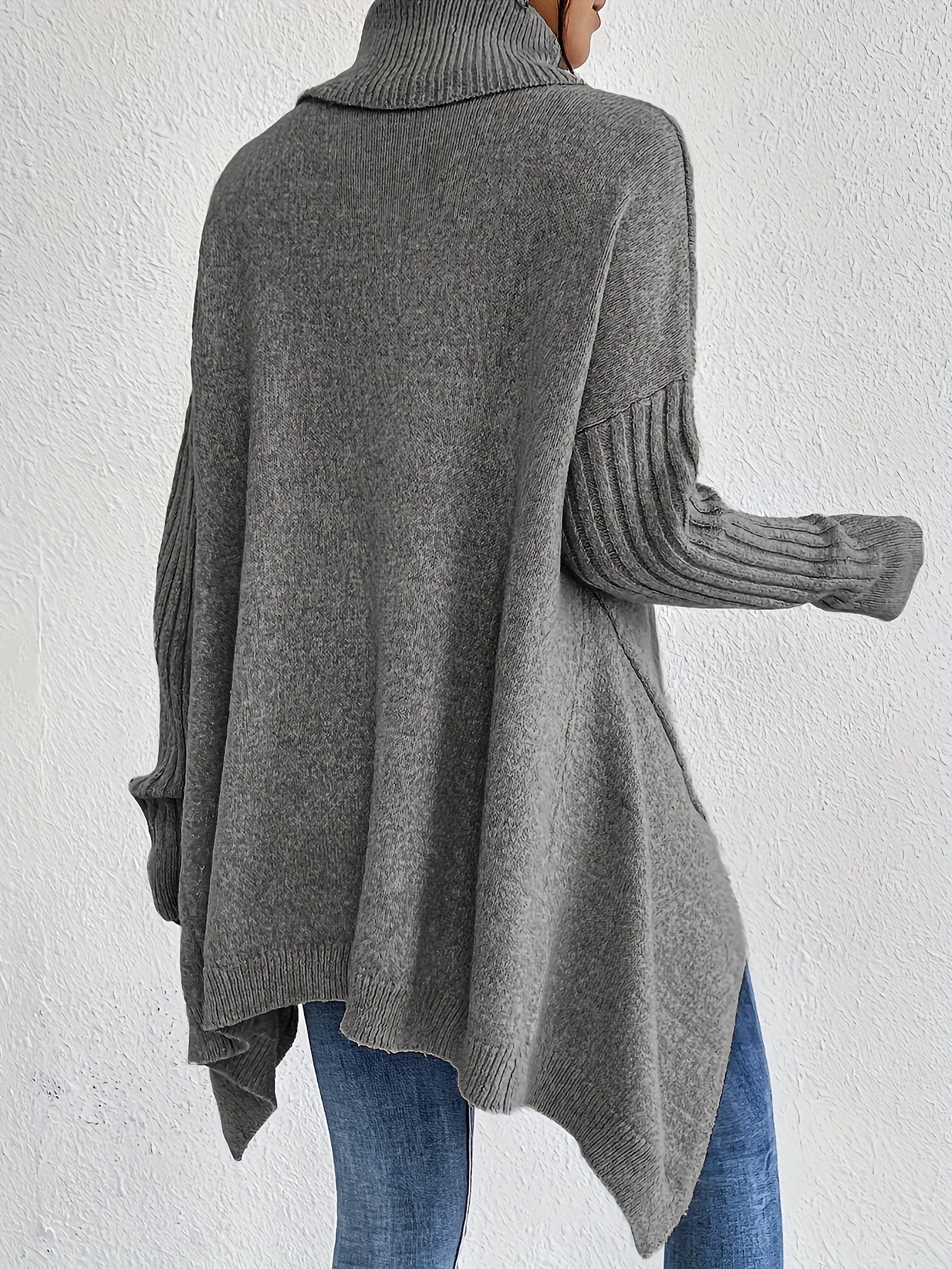 Pull chaud femme col roulé oversize – coupe asymétrique hiver cocooning