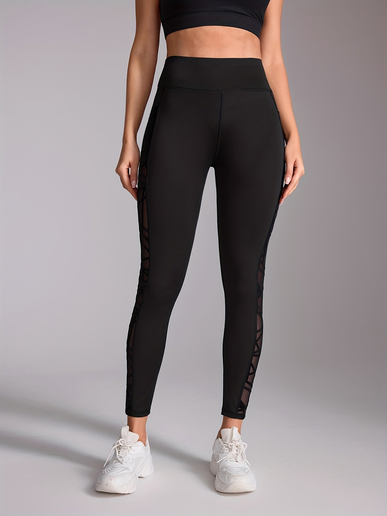Legging anti cellulite gainant avec détails transparents et poche