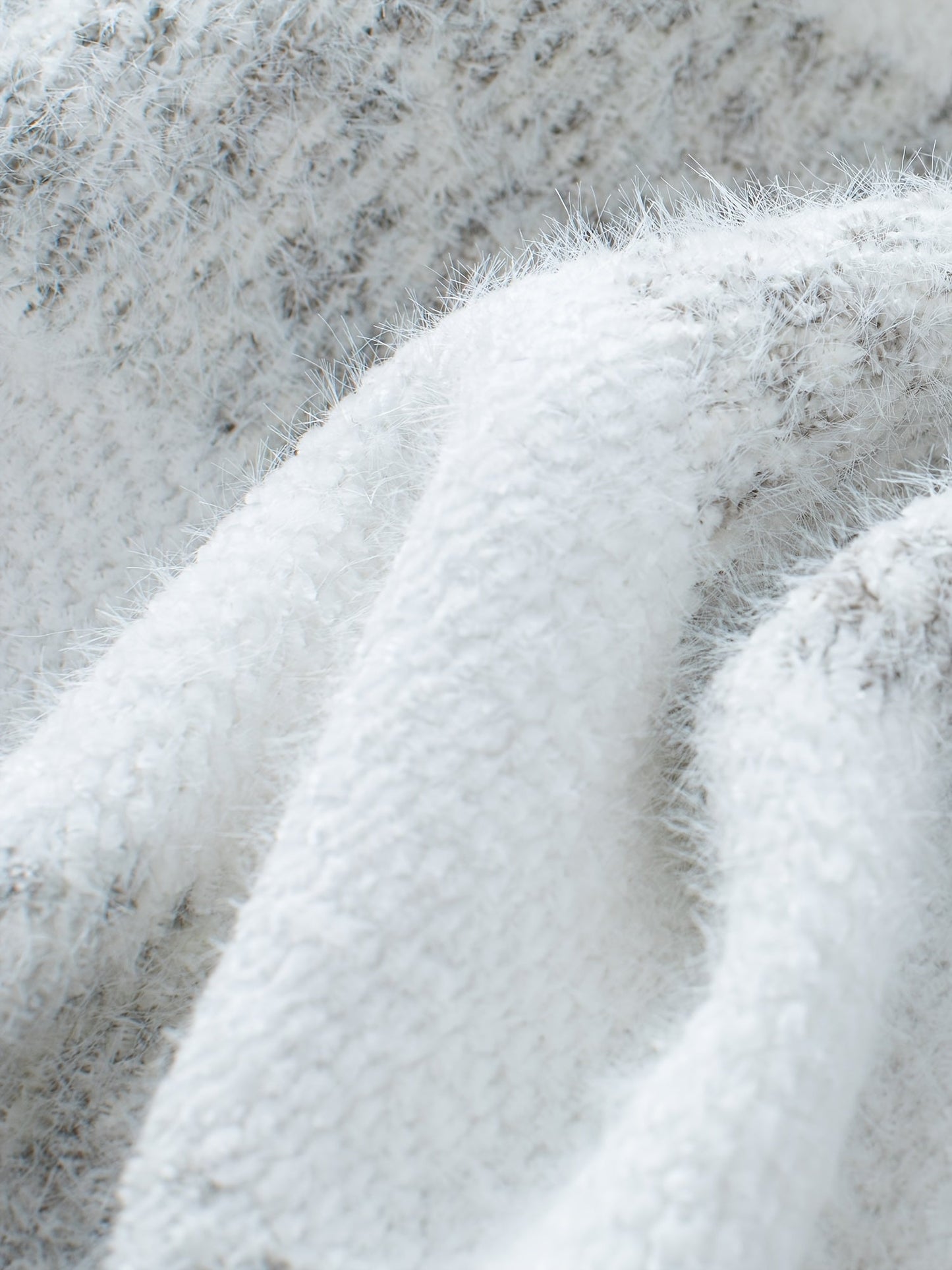 Pull chaud femme col roulé à rayures doux et cocooning