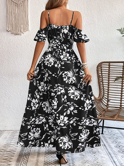 Robe longue fleurie à bretelles et épaules dénudées