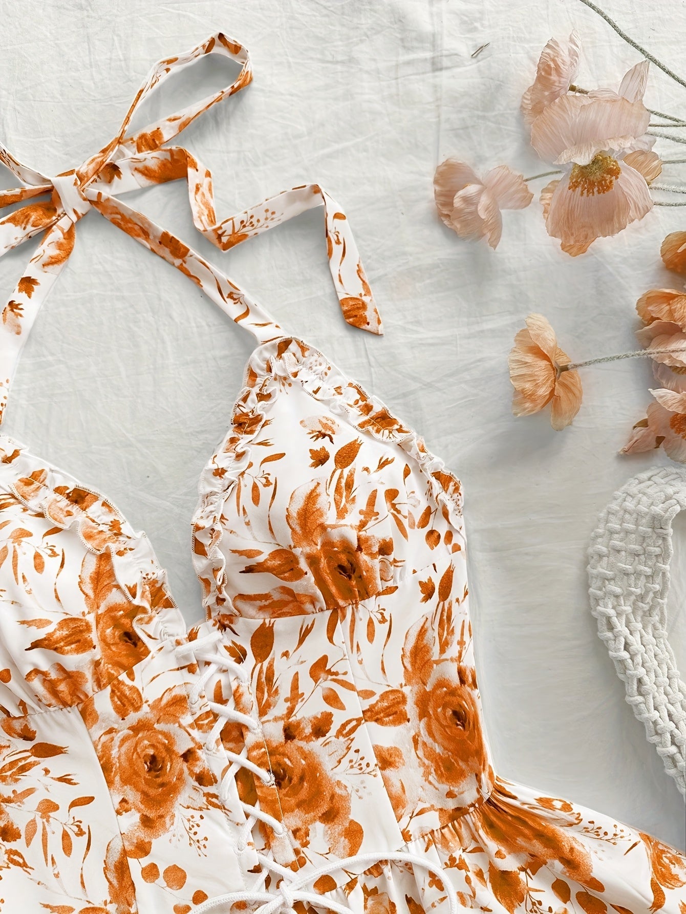 Robe courte bustier fleurie à volants femme