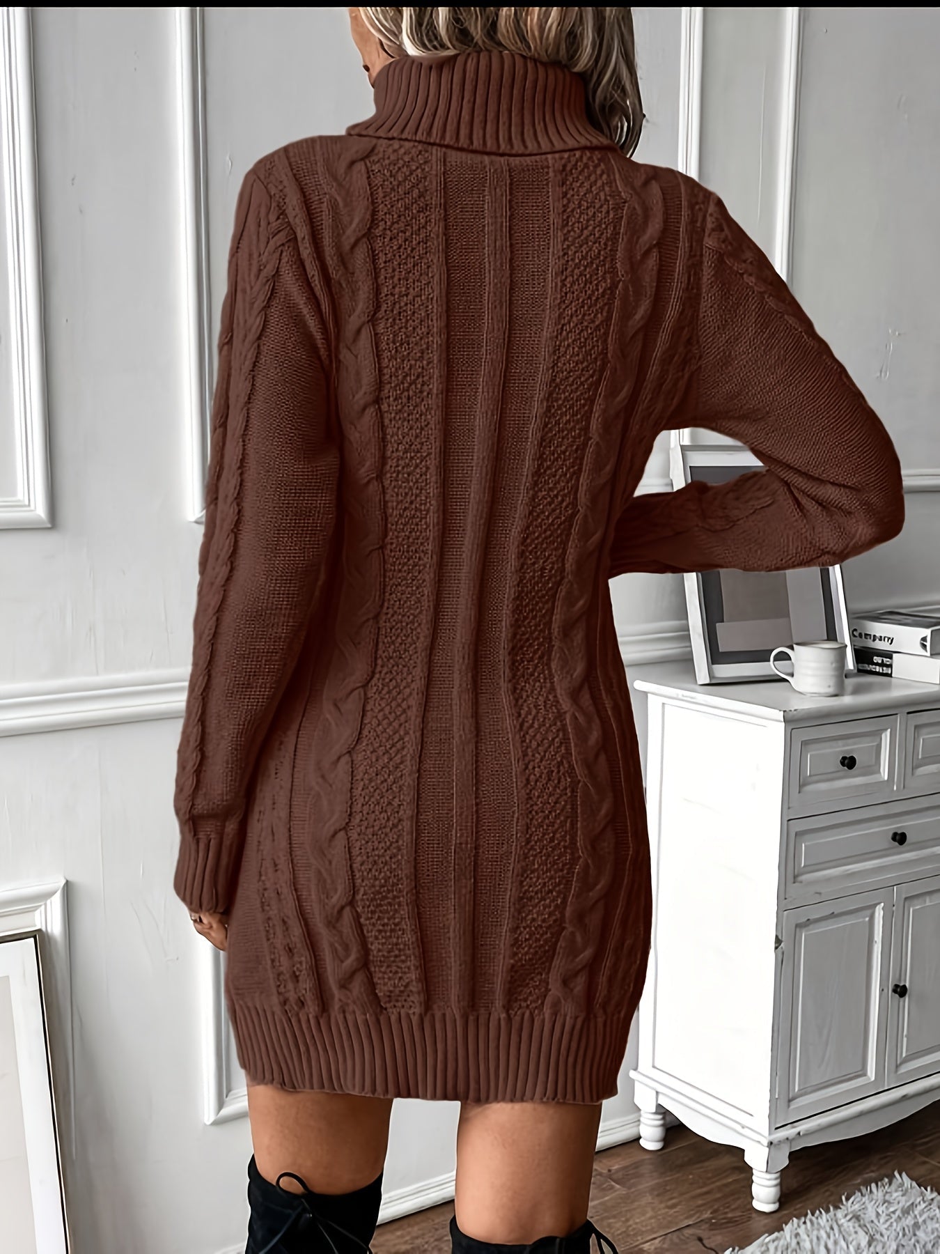 Robe pull hiver femme col roulé maille torsadée courte