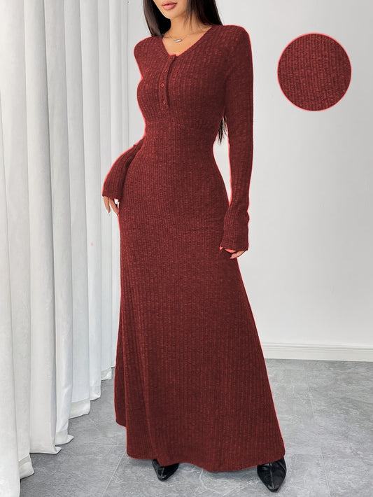 Robe longue en maille côtelée hiver femme près du corps