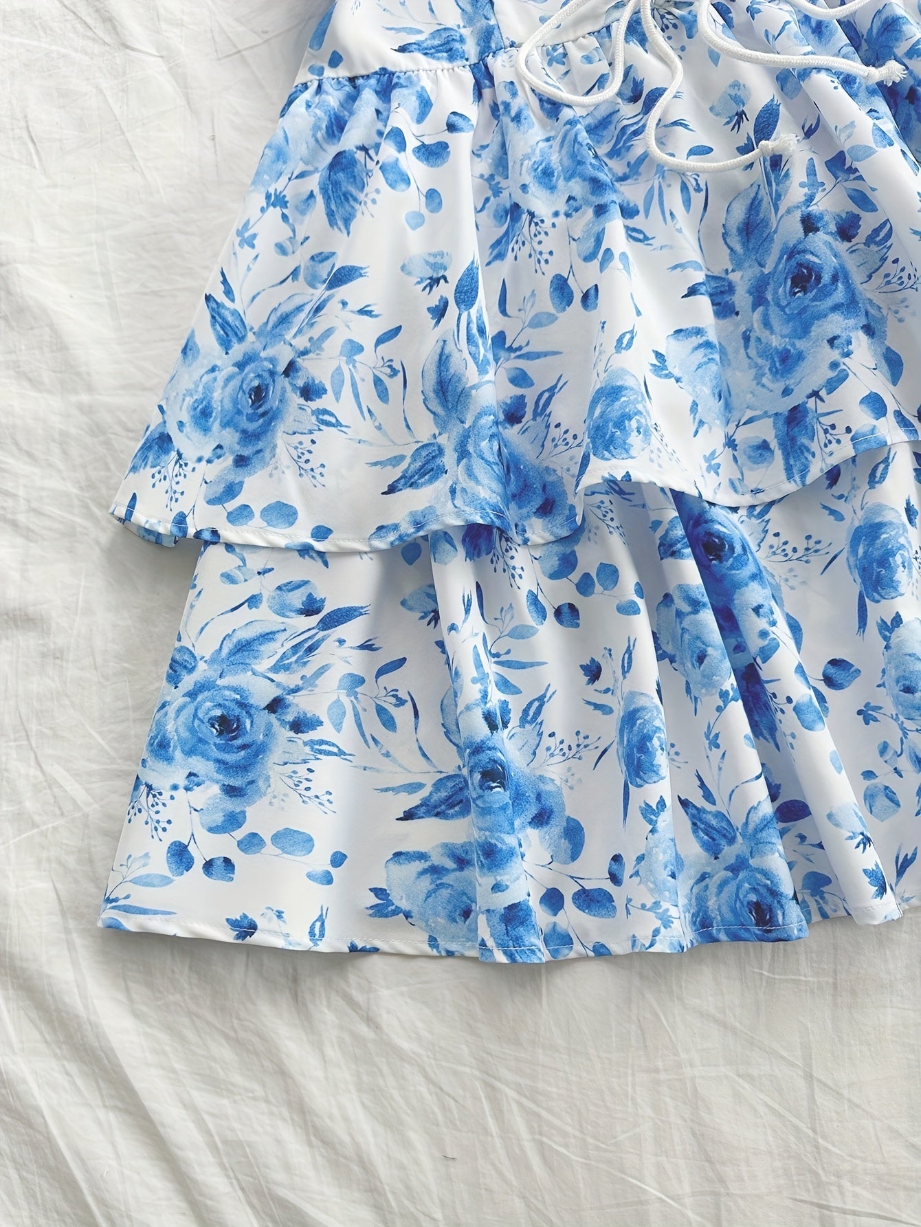 Robe courte bustier fleurie à volants femme