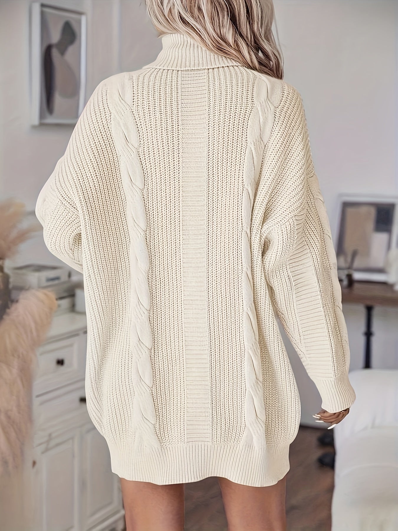 Robe d’hiver en grosse maille col roulé femme