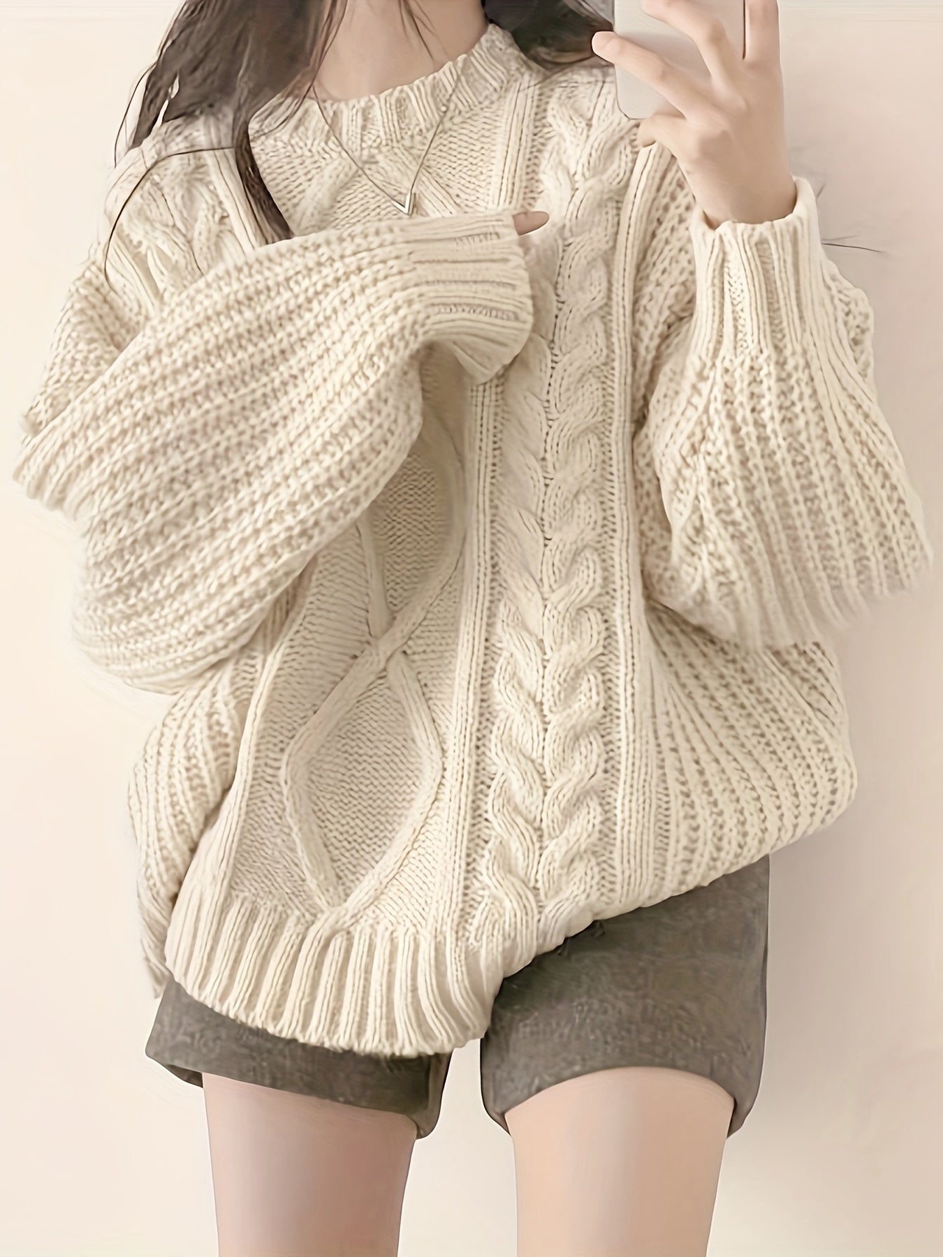 Pull chaud femme torsadé oversize – col rond et grosse maille hiver