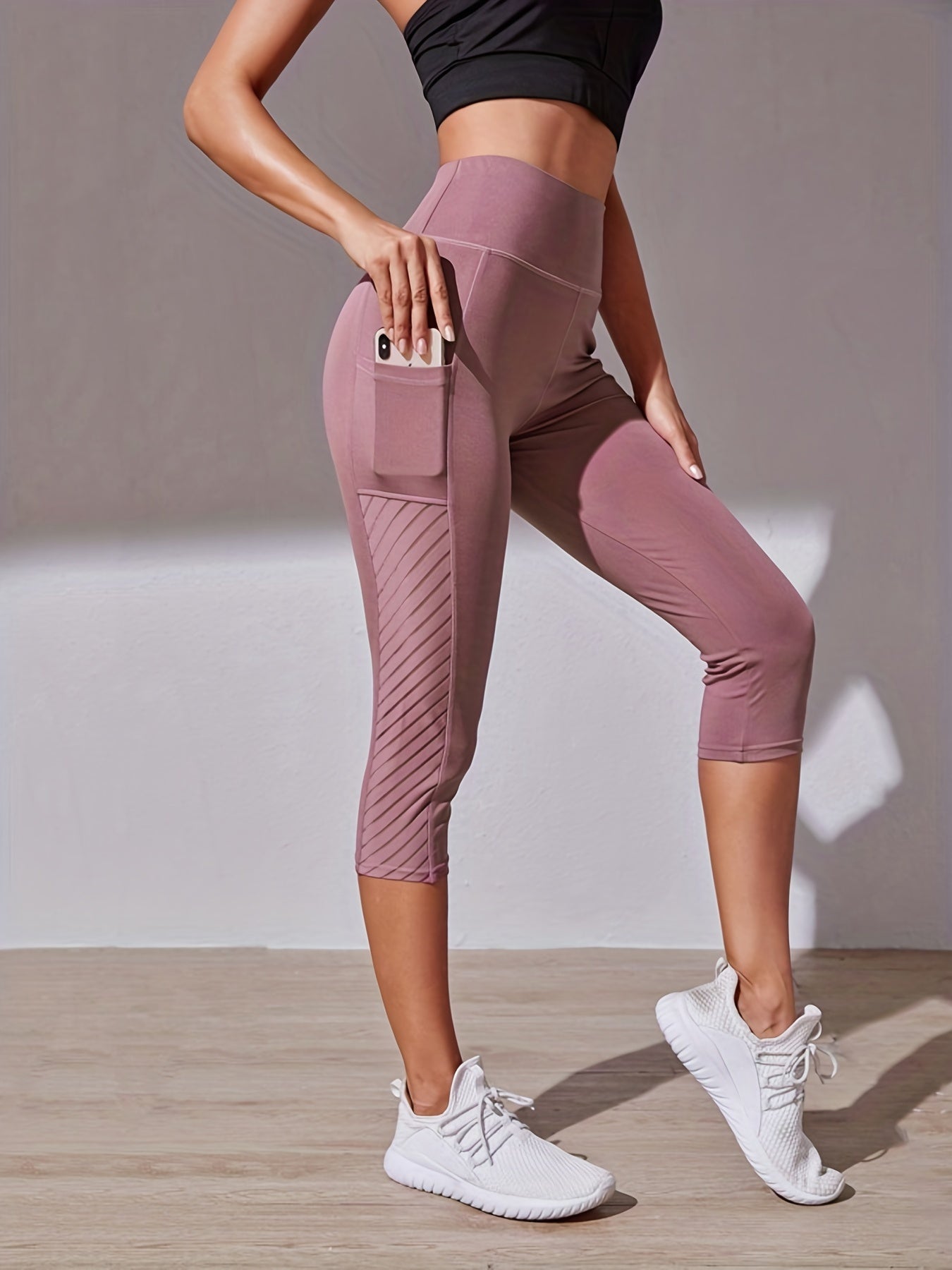 Legging de sport court taille haute avec poche latérale