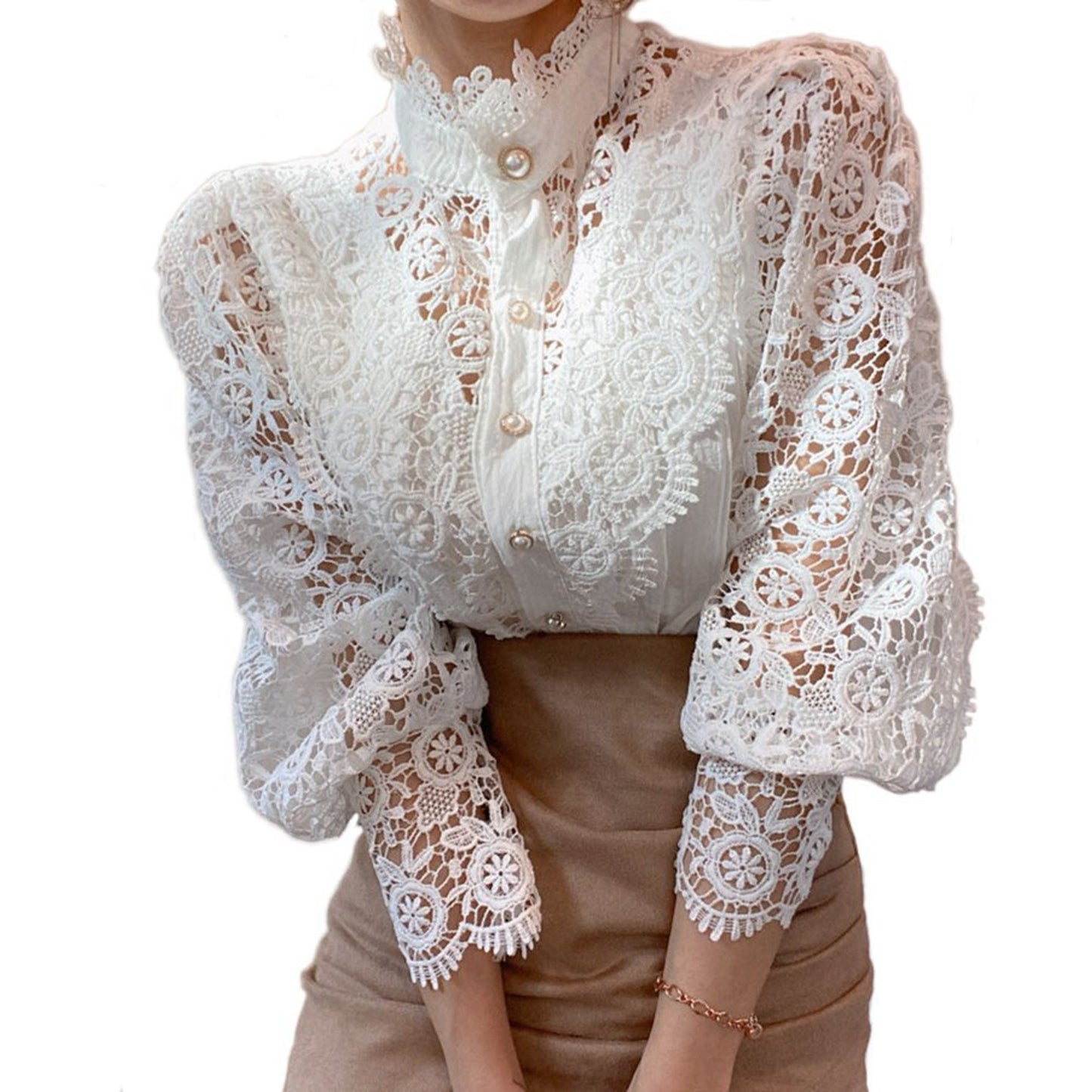 Blouse femme dentelle manches longues col montant perlé