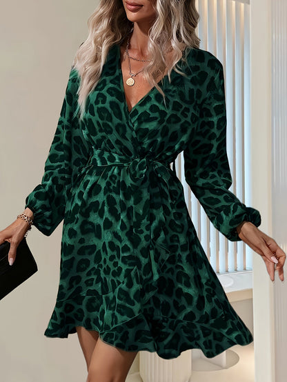 Robe portefeuille courte imprimé léopard satinée femme