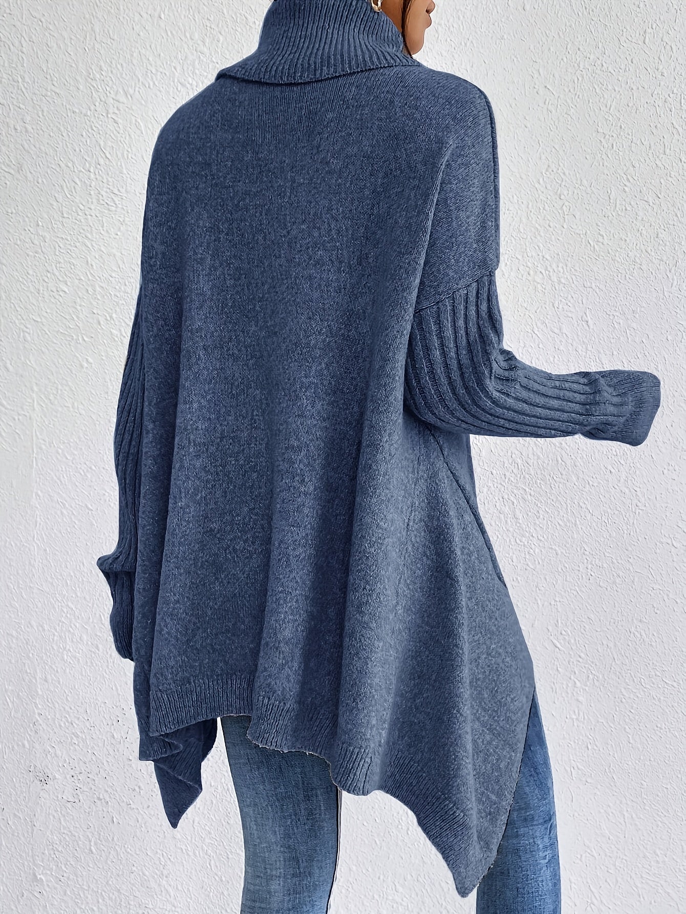 Pull chaud femme col roulé oversize – coupe asymétrique hiver cocooning