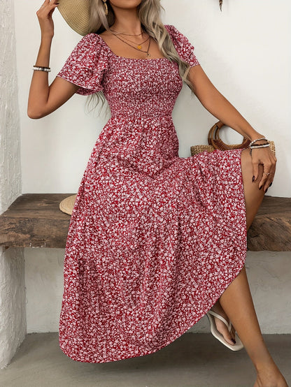 Robe mi-longue fleurie smockée – Vert émeraude