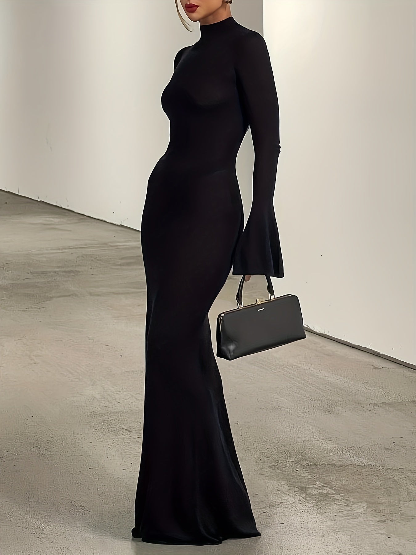 Robe longue moulante col montant femme