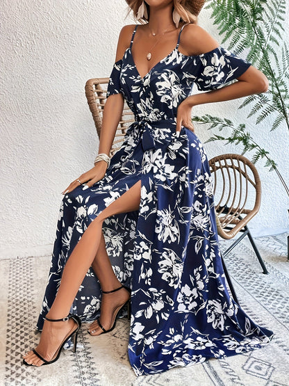 Robe longue fleurie à bretelles et épaules dénudées
