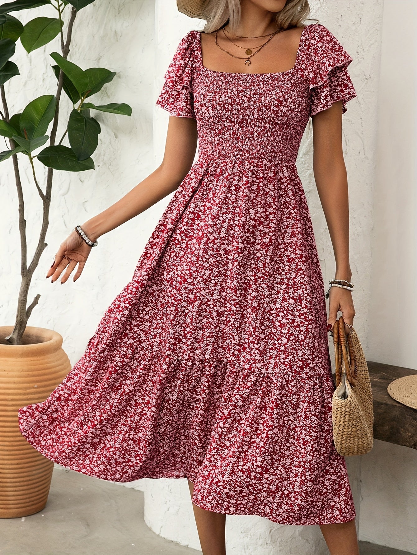 Robe mi-longue fleurie smockée – Vert émeraude