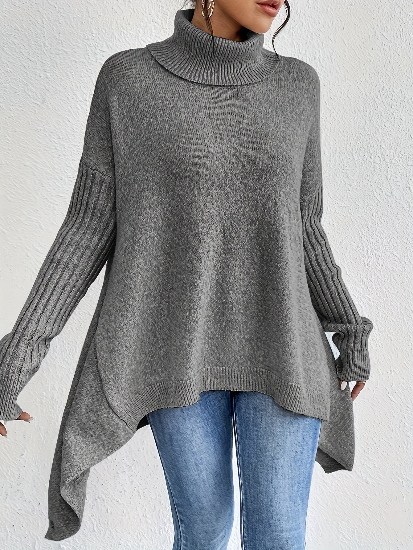 Pull chaud femme col roulé oversize – coupe asymétrique hiver cocooning