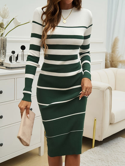 Robe pull rayée hiver femme col rond mi-longue ajustée